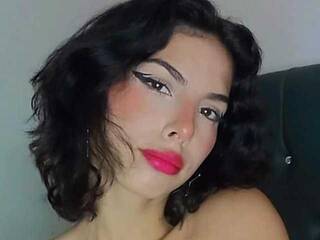 Erotischer Video -Chat EmillyCopers