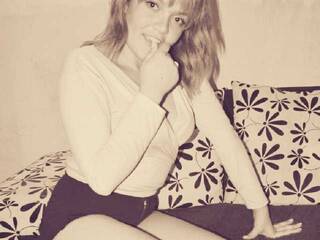 Erotischer Video -Chat emy-fox