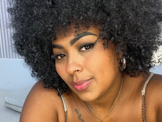 Erotischer Video -Chat ErlysBrown