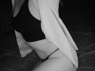 Erotischer Video -Chat Essy-Vettie