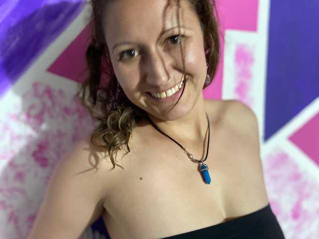 Erotischer Video-Chat EstrellaHorny