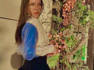 Erotischer Video -Chat NickyColienc