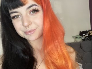 Erotischer Video -Chat Eviestone