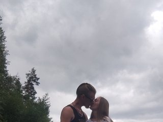 Erotischer Video -Chat F0XandM00N