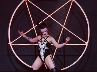 Erotischer Video -Chat FemdomWitch