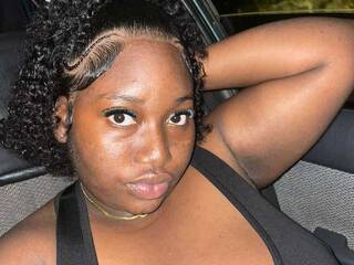 Erotischer Video -Chat Fluffydiva