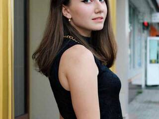 Erotischer Video -Chat Hotbombita