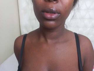 Erotischer Video -Chat Freakynessa