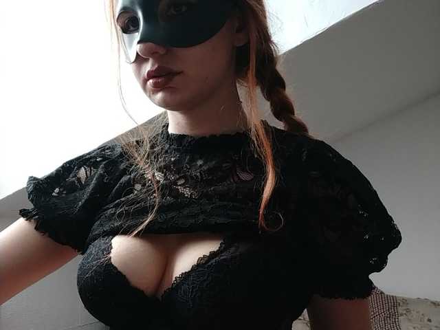 Fotos gingerbell Hey. I'm Alice.) Be gentle with me. camera 70, boobs 90, pussy 115. Before the private, write in pm! Requests without tokens are banned! Naked 490