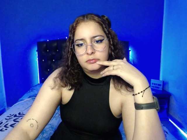 Fotos goddesstepha1 Hi , enter if u wanna talk! Goal: GOAL: Sexy Dance #teen #lovense #boobs #cute #new -I dont do free shows xoxox