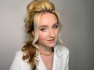 Erotischer Video -Chat Grinny-Stoun