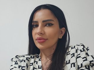 Erotischer Video -Chat Gyuliaa