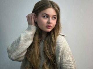 Erotischer Video -Chat HeyBelly