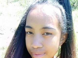 Erotischer Video -Chat Hollybelle