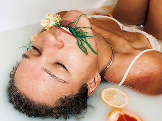 Erotischer Video -Chat HolyMummy