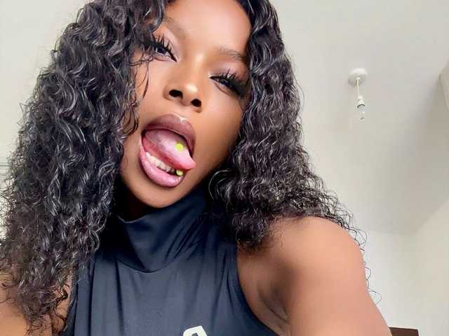 Foto des Profils Hornylilbirdie