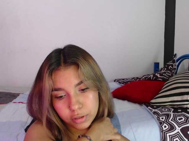 Fotos HornyZoe Come and have fun with me we will have a good time, will be everything you ask me #Big Ass #Twerk #Ahegao