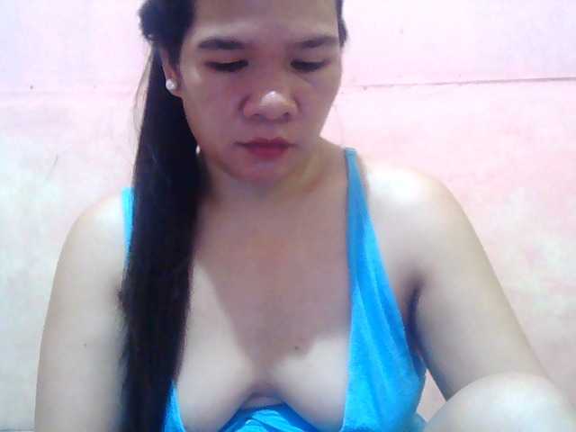 Fotos HottBella69 hi everyone im bella from tacloban leyte i work here after typhoons my place need to provide foods in start build my house pls respect my room in hope all have hearts to help me thank you so much god bless:)