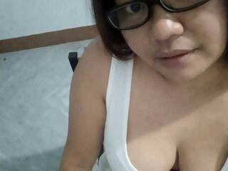 Erotischer Video -Chat hotYASSI4U