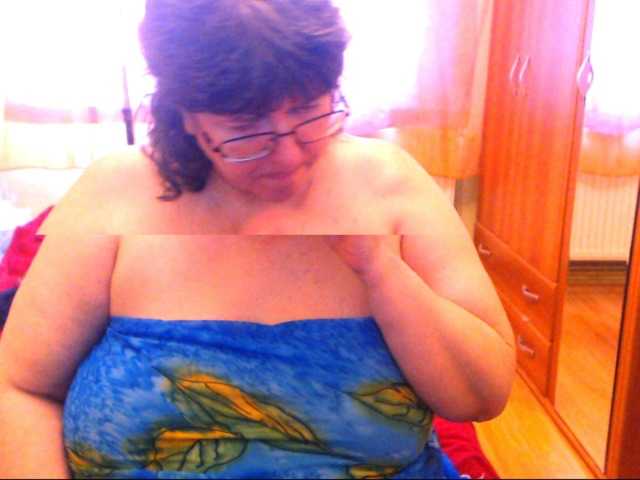 Sendung Screenshots HugeTitsXXX