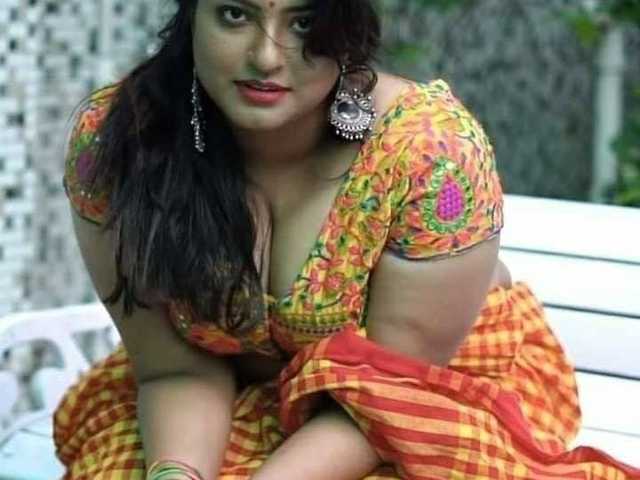 Erotischer Video-Chat INDIANBHABI