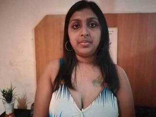 Erotischer Video -Chat Indiancandy9
