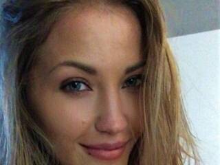 Erotischer Video -Chat awesomekiss