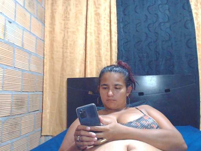 Fotos isabellegree I am a very hot latina woman willing everything for you without limits love