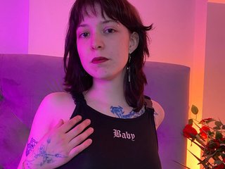 Erotischer Video -Chat Ivy-Sin