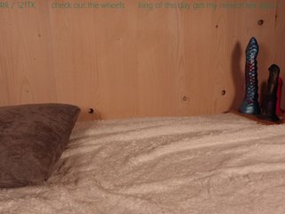 Erotischer Video -Chat Izzy-Inked