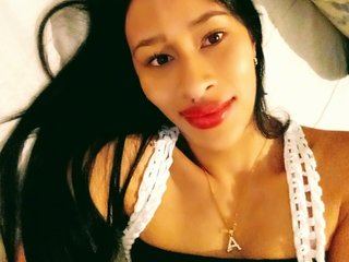 Erotischer Video-Chat Jenedith-