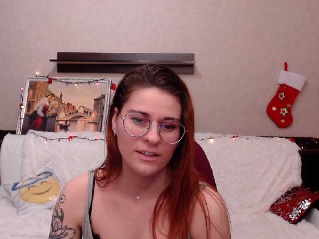 Fotos JennySweetie do you want to see my new sexy lingerie? Join us! !!! 2020