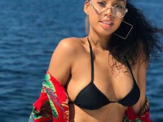 Erotischer Video -Chat Jolieculmetisse