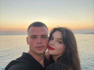 Erotischer Video -Chat little_julia011