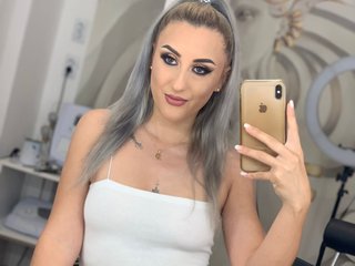 Erotischer Video-Chat Kacey-y