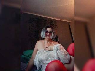 Erotischer Video -Chat Kamilan-1