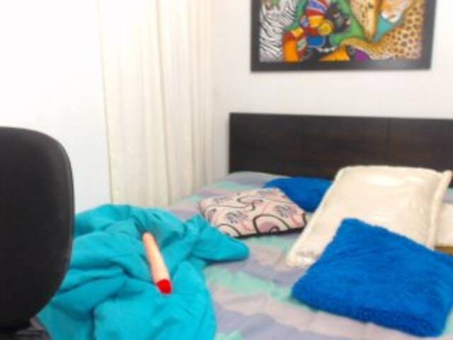 Sendung Screenshots KarlaHarrison