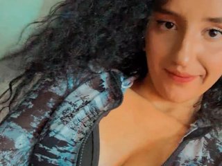 Erotischer Video -Chat Karoll-Cooper
