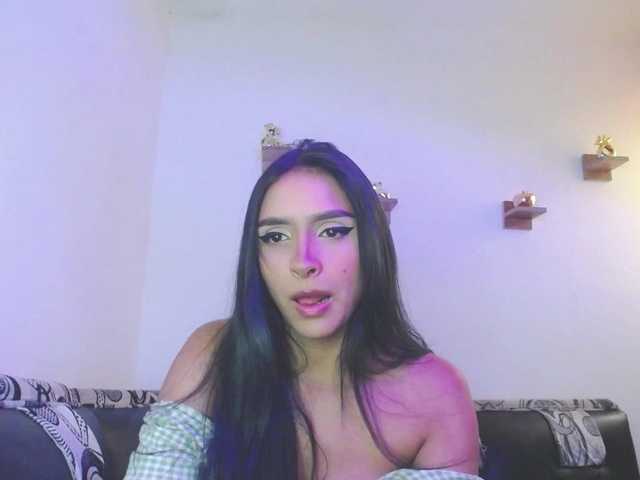 Fotos Kassandra_Chl Do you want to make me cum? 25tkns10s Ultra high (Contro in private)