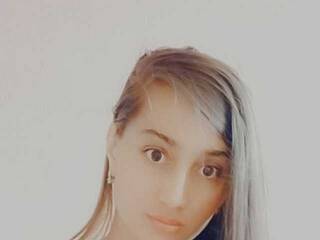 Erotischer Video -Chat katie-adamss