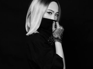 Erotischer Video -Chat Katsumi_Kiss