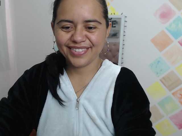 Sendung Screenshots Kendra-mamba