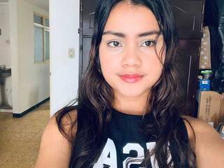 Erotischer Video -Chat KIITTY-1