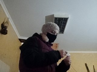 Erotischer Video -Chat Kira700cams