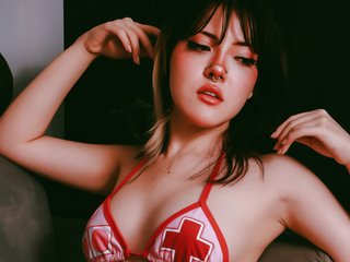Erotischer Video-Chat Kiss-Mei