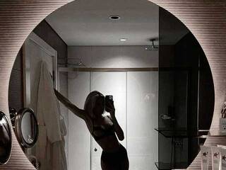 Erotischer Video -Chat Kriss-love