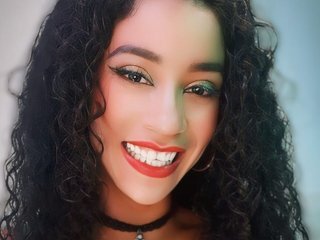 Erotischer Video -Chat Kylie-Jen