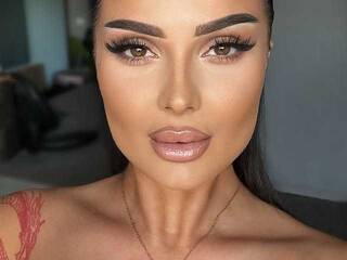 Erotischer Video -Chat KylieSpicey