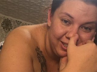 Fotos LadyBusty Lovense active! tits-25, pussy-40, c2c-15, ass-30. To squirt 489