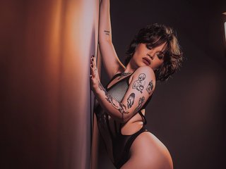 Erotischer Video-Chat Lana-Rosse